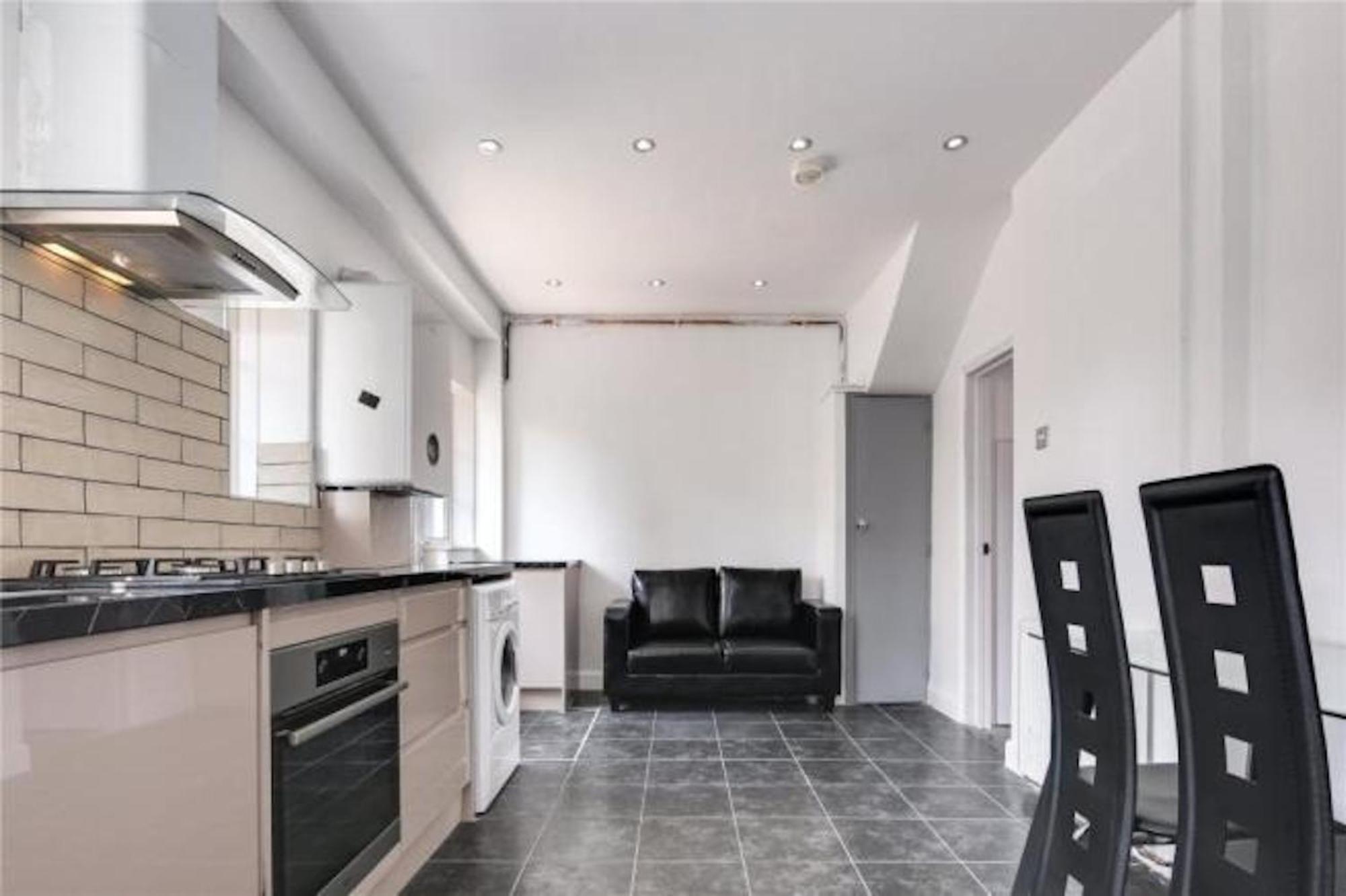 Limehouse Townhomes A Modern 4-bedroom 3-bathroom Townhome With A Private Garden Casa vacanze Londra
